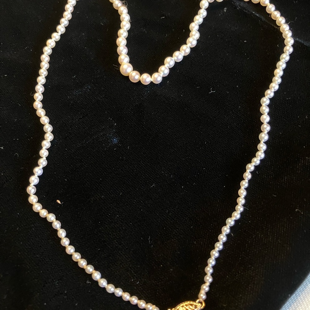 14 K CLASP AUTHENTIC CULTURED PEARL NECKLACE 18” long. - Picture 9 of 17